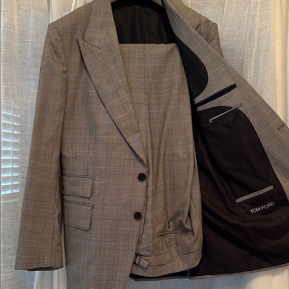 Tom Ford Black & Grey “Shelton” 2 Piece Suit